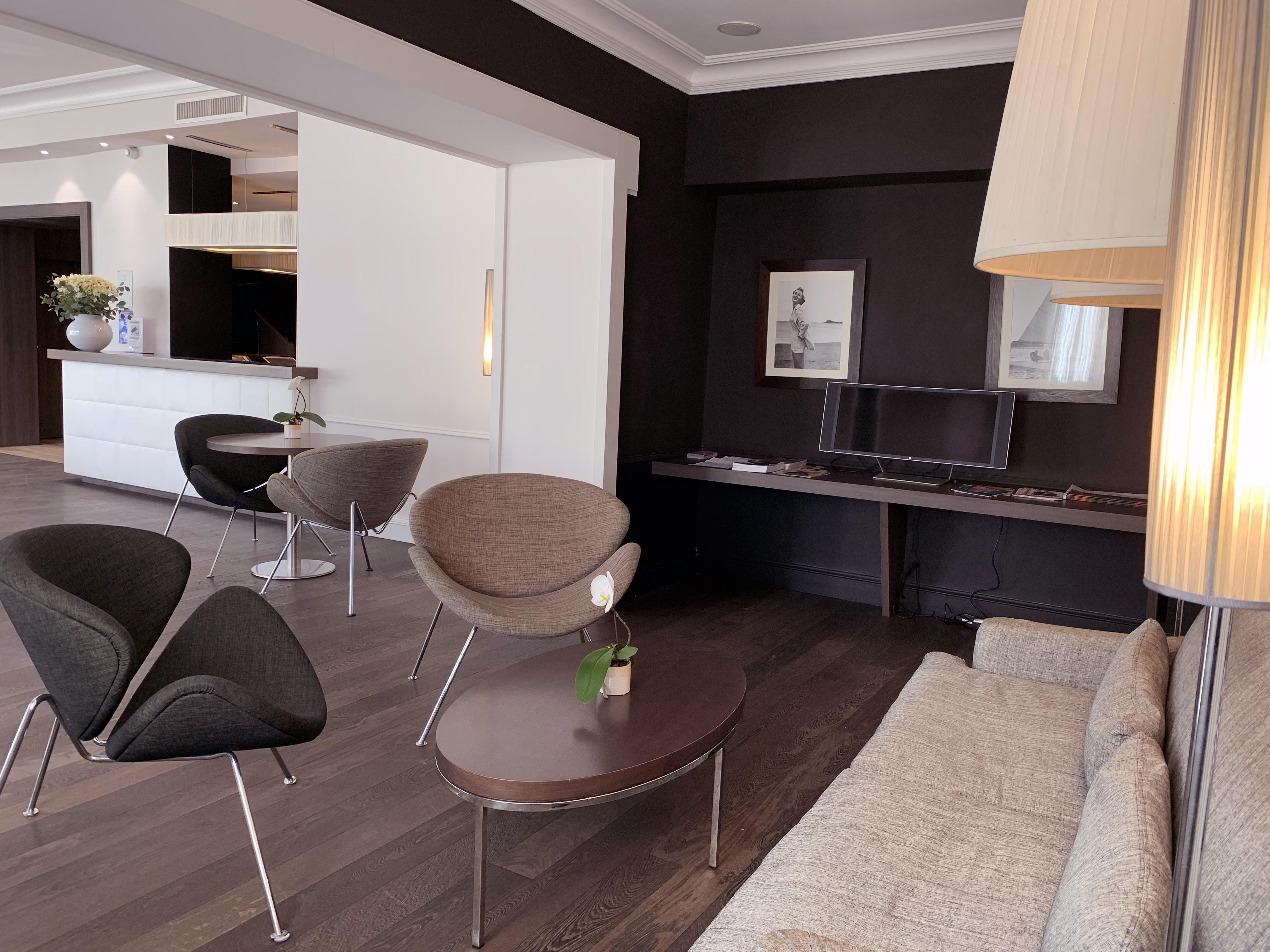 Hotel Le Canberra Кан Екстериор снимка