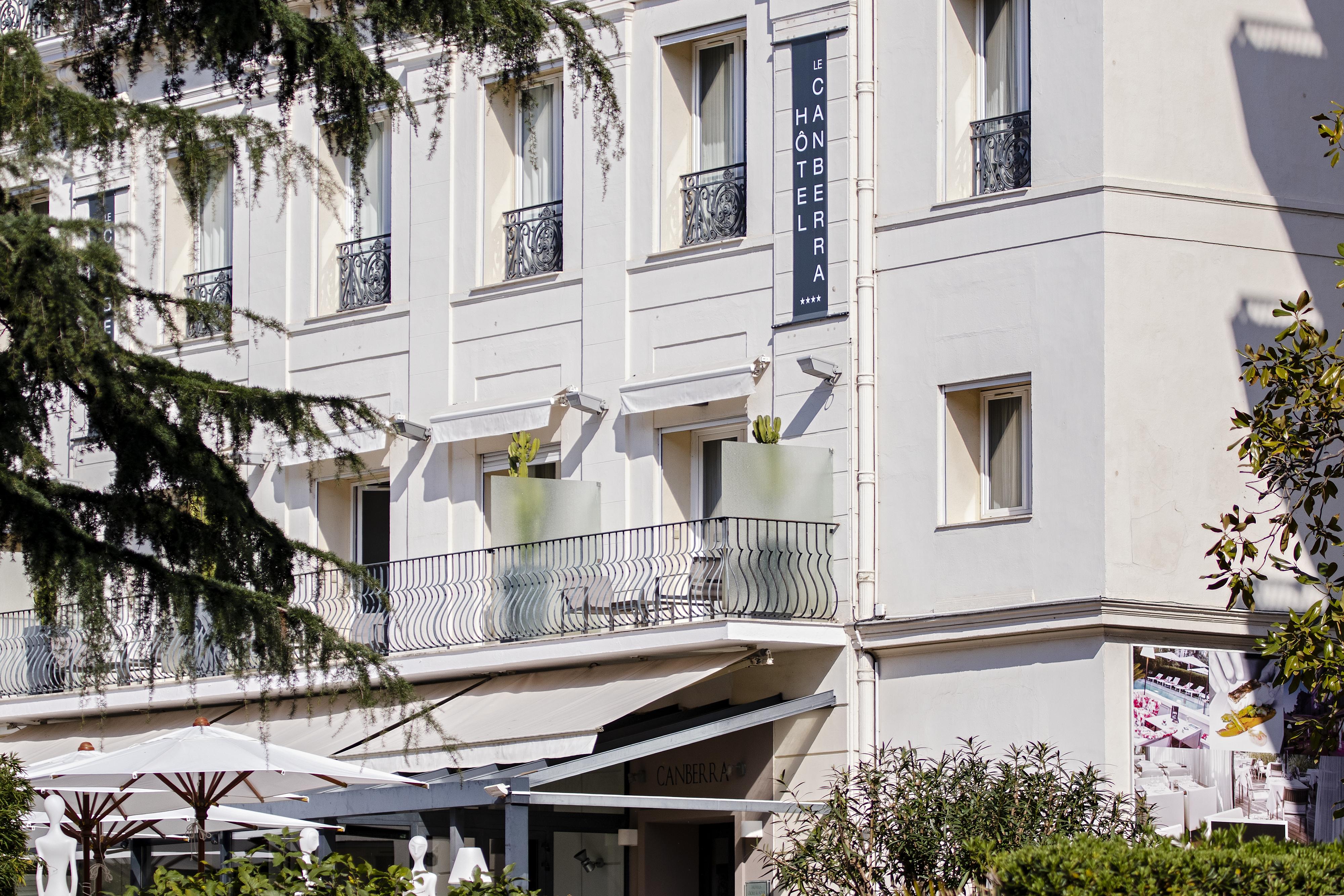 Hotel Le Canberra Кан Екстериор снимка