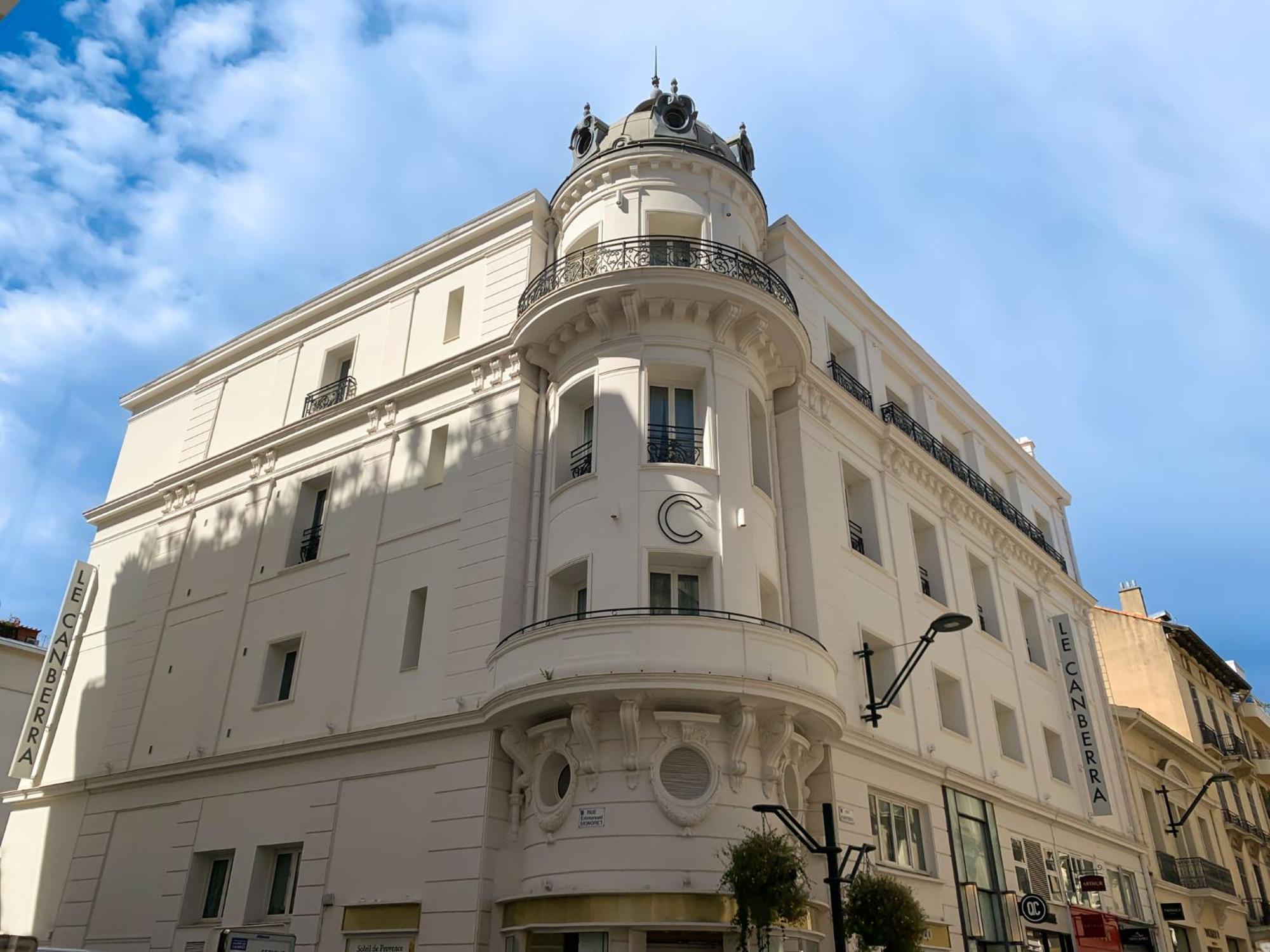 Hotel Le Canberra Кан Екстериор снимка
